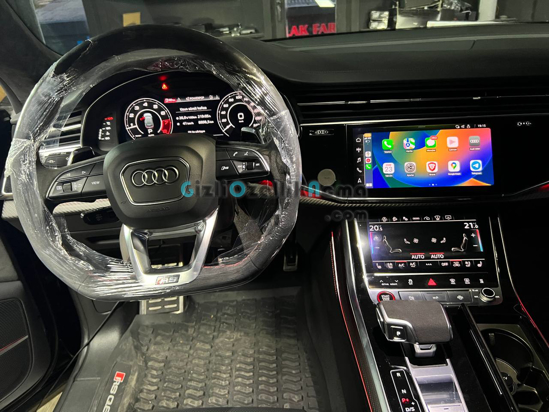 Audi RS Q8 Wireless CarPlay